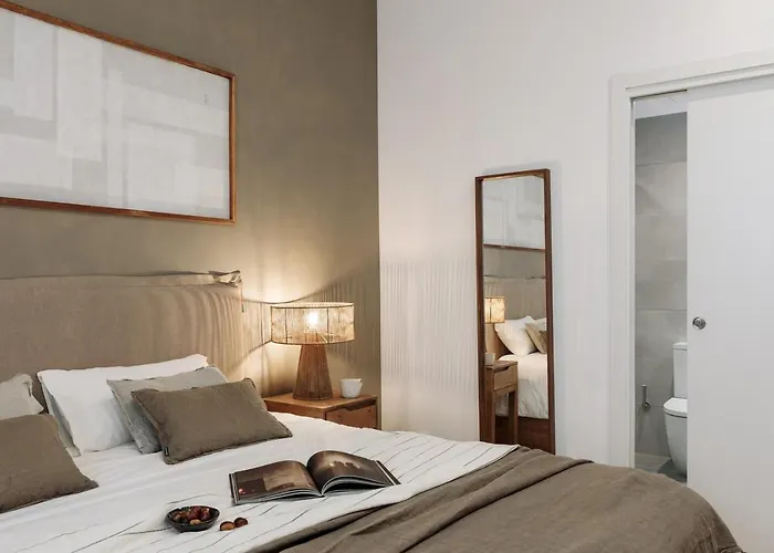 Cliento - 2 Bedrooms And Terrace In Ciutat Vella Barcelona