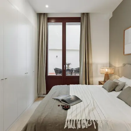 Daire Cliento - 2 Bedrooms And Terrace In Ciutat Vella